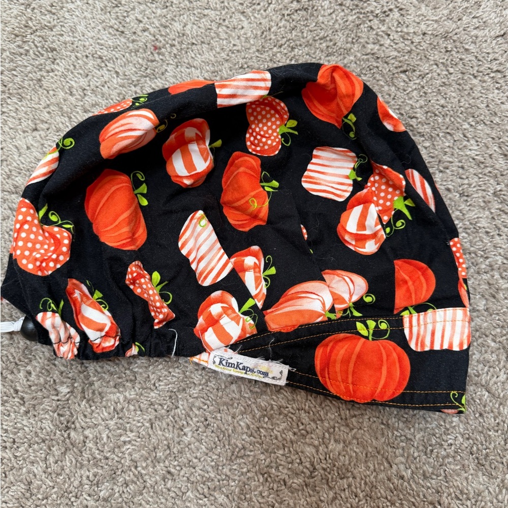 Scrub cap